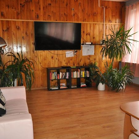 Auberge de jeunesse Sm Oleandry à Cracovie Extérieur photo